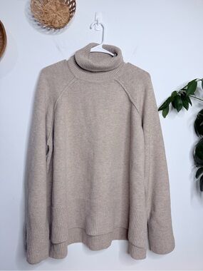 NWT Venini Turtleneck Sweater Size XL